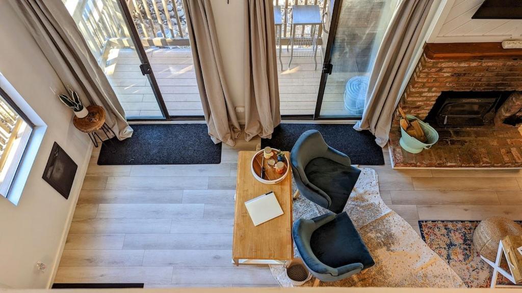 Cozy Condo Walking Distance To Village And Gondola W/ Pool/ Jacuzzi Sleeps 4. Маммот Лейкс Экстерьер фото